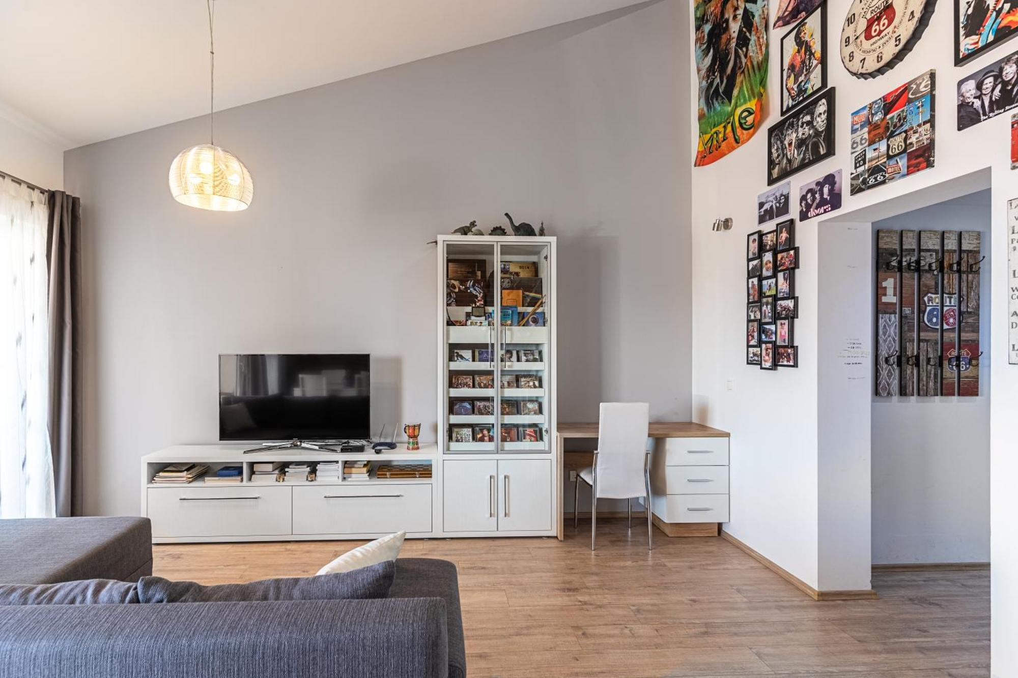 Apartments Angela Макарска Экстерьер фото